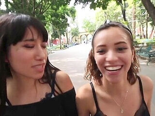 Cumwalk April Y Tessa
