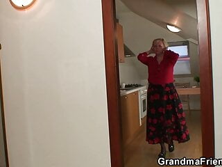 Very old blonde granny pleases two workers