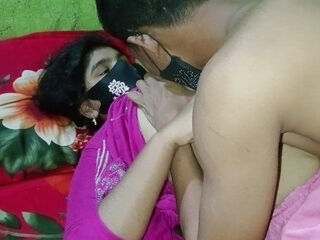 Village desi bhabi boob fuck.fuck bhabis big boobs