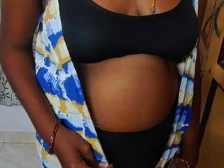 Indian Desi aunty taking about sex with rate then show our natural tits and cumshot sex with our boy friend in hotel