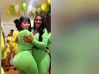 green-vs-yellow