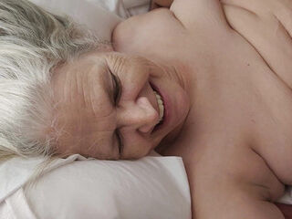 Hot MILFs Friend Cums In Her Mouth!