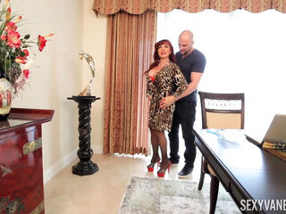 Hot Mature Sexy Vanessa Leaves J Mac Milked Dry!