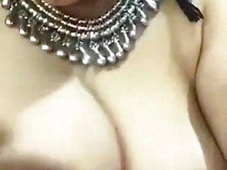 Desi girl has beautiful boobs