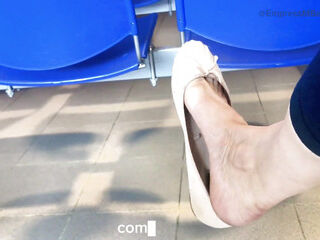 Shoeplay Dangling Empress Bella