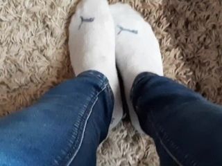 'my old socks stink'
