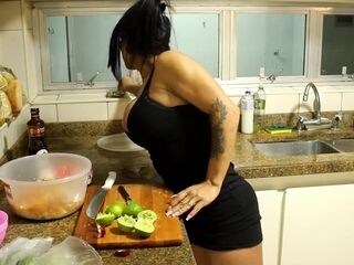 Busty wife cooks dinner and gets ready for dicking [non-nude]